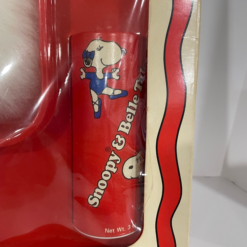 Vintage Peanuts Snoopy & Belle Puff & Talc Set - Hard to Find! - Picture 3 of 7
